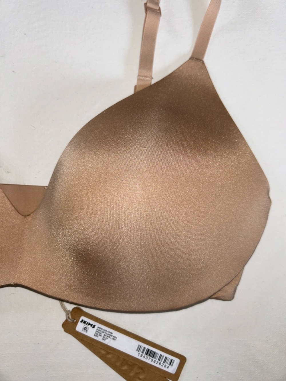NWT SKIMS Wireless Form Push Up Plunge Bra in Clay - Picture 4 of 12
